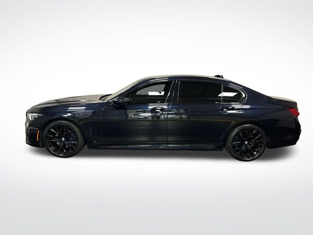 2021 BMW 7 Series 740i