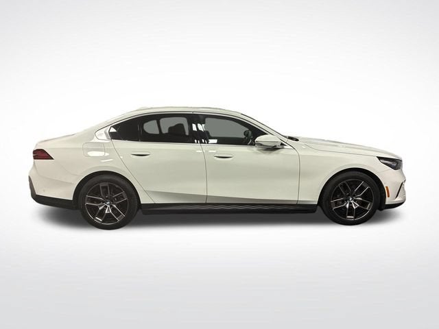 2026 BMW i5 eDrive40