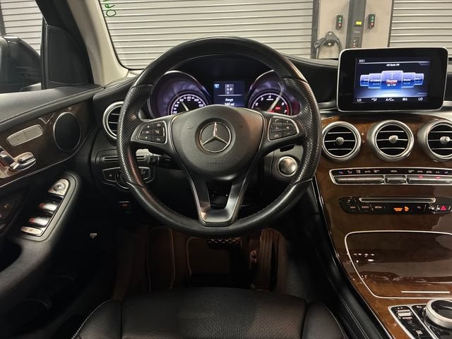 2017 Mercedes-Benz GLC GLC 300
