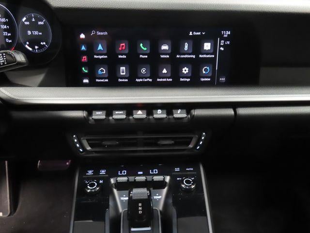 2022 Porsche 911 Carrera