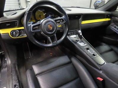 2017 Porsche 911 Carrera