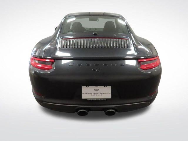 2017 Porsche 911 Carrera