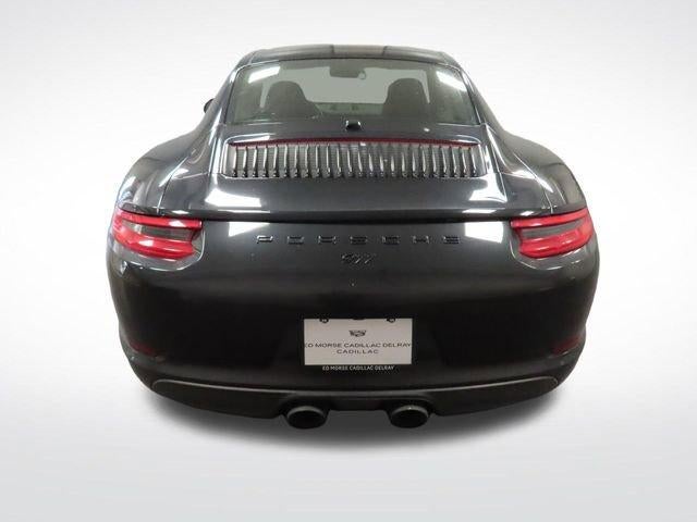 2017 Porsche 911 Carrera