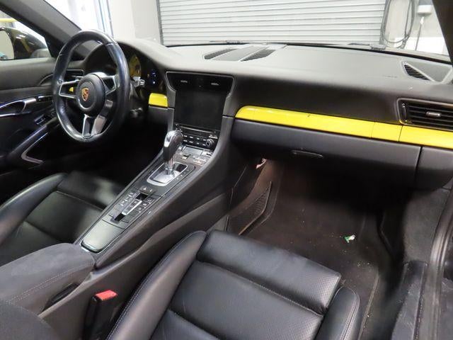 2017 Porsche 911 Carrera