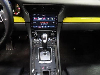 2017 Porsche 911 Carrera