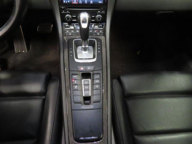 2017 Porsche 911 Carrera