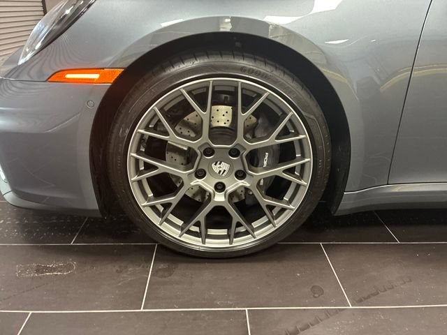 2026 Porsche 911 Carrera