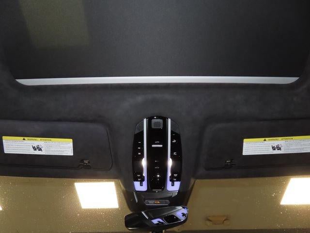 2022 Porsche Cayenne Base