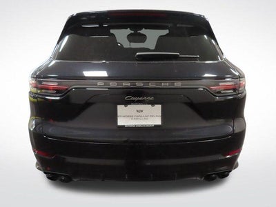 2022 Porsche Cayenne Base