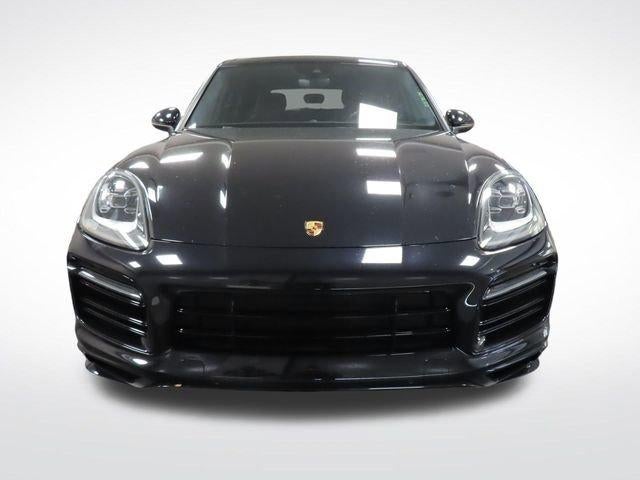 2022 Porsche Cayenne Base