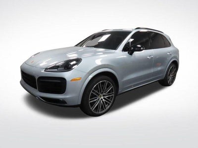 2022 Porsche Cayenne S