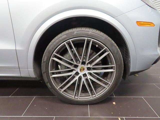 2022 Porsche Cayenne S