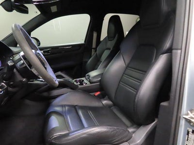 2022 Porsche Cayenne S