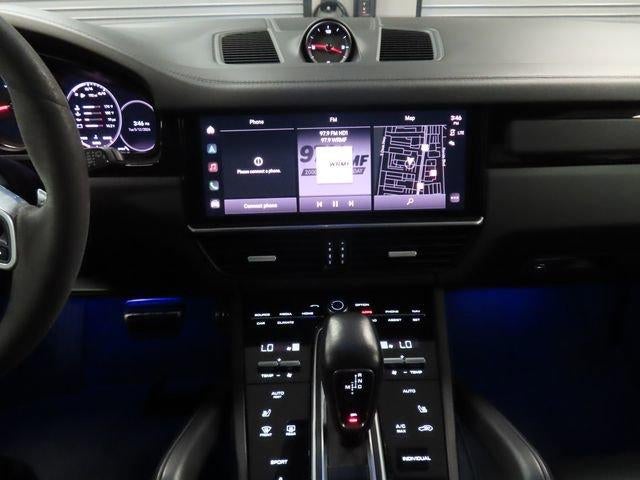 2022 Porsche Cayenne S