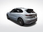 2022 Porsche Cayenne S