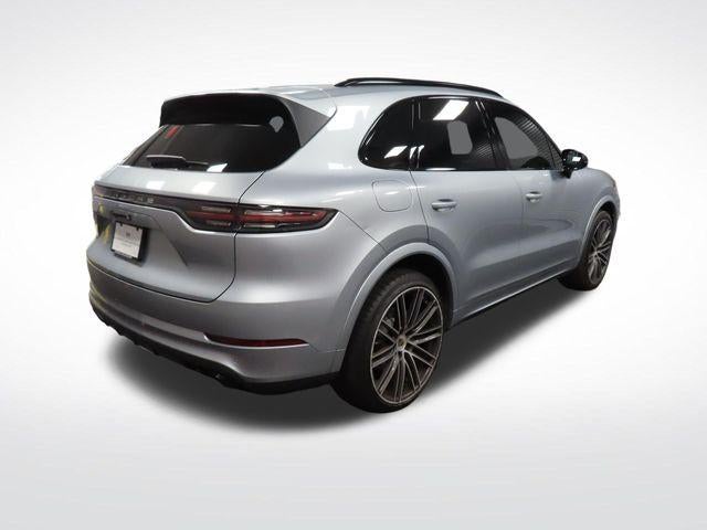 2022 Porsche Cayenne S