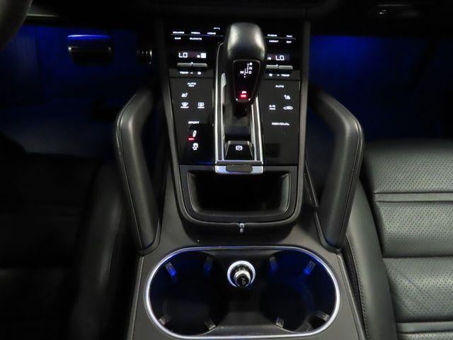 2022 Porsche Cayenne S