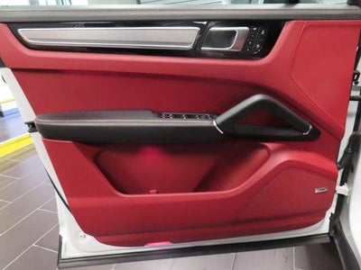 2023 Porsche Cayenne Base