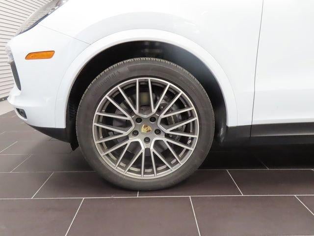 2023 Porsche Cayenne Base