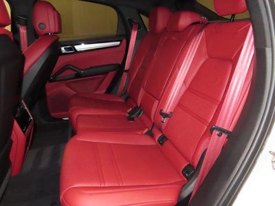 2023 Porsche Cayenne Base