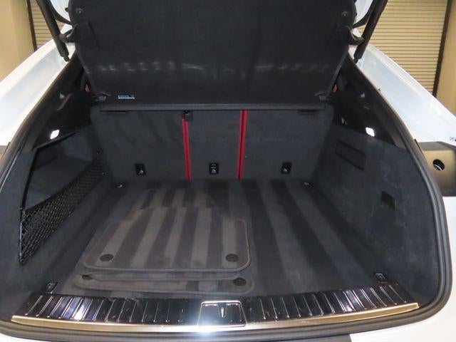 2023 Porsche Cayenne Base