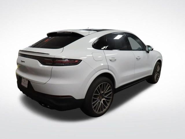 2023 Porsche Cayenne Base