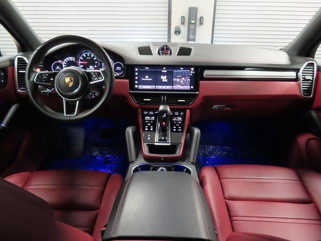 2023 Porsche Cayenne Base