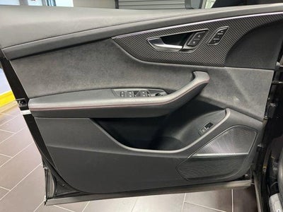 2023 Audi RS Q8 Base