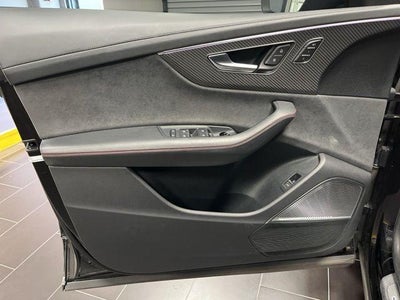 2023 Audi RS Q8 Base