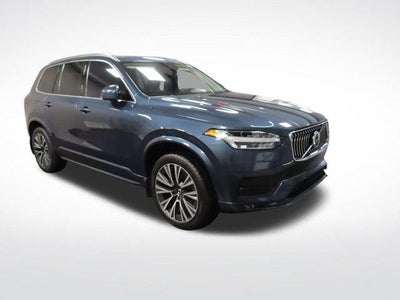 2020 Volvo XC90 Momentum