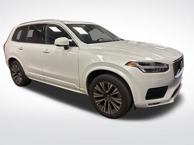 2020 Volvo XC90 Momentum