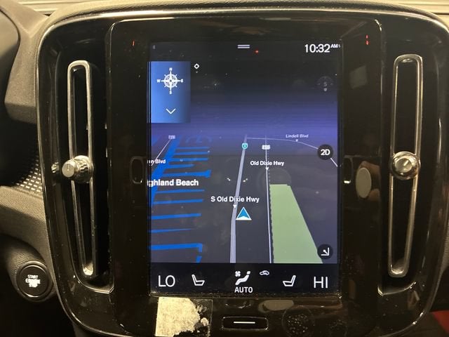 2019 Volvo XC40 R-Design