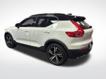 2019 Volvo XC40 R-Design