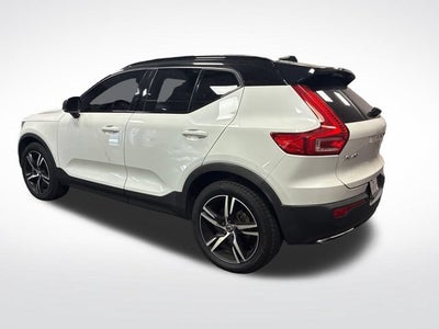 2019 Volvo XC40 R-Design