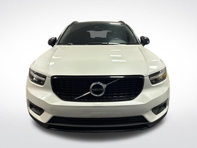 2019 Volvo XC40 R-Design