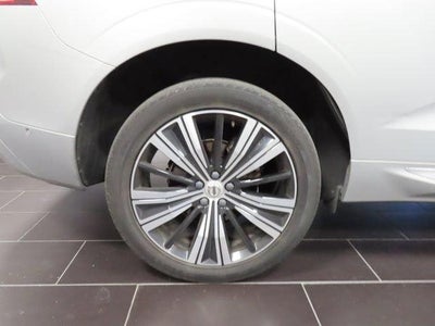 2023 Volvo XC60 Plus Bright Theme