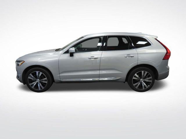 2023 Volvo XC60 Plus Bright Theme