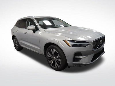 2023 Volvo XC60 Plus Bright Theme