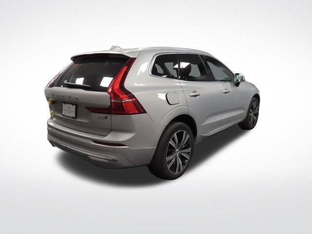 2023 Volvo XC60 Plus Bright Theme