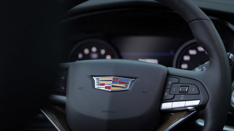 Cadillac XT6 steering view