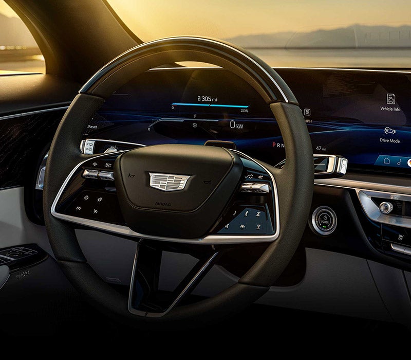 charging and battery life of 2023 Cadillac LYRIQ